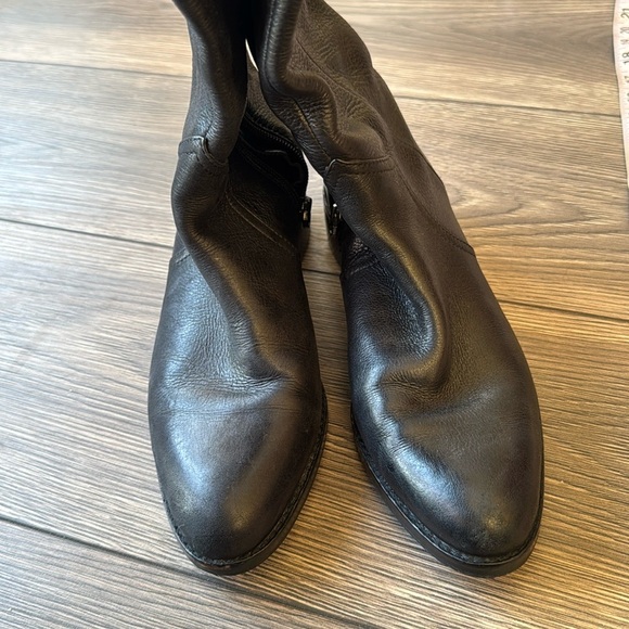 Louise et Cie Zada Black Leather Tall Knee
High Riding Boots Women's Size 7.5 - Picture 11 of 16